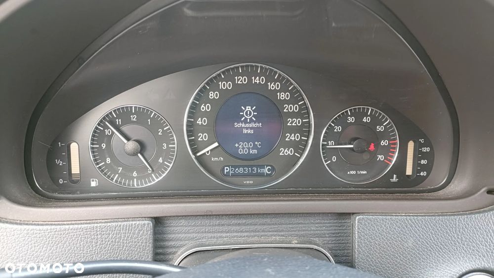 Mercedes-Benz CLK - 21