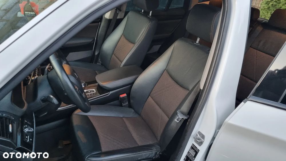 BMW X3 xDrive20d xLine - 13