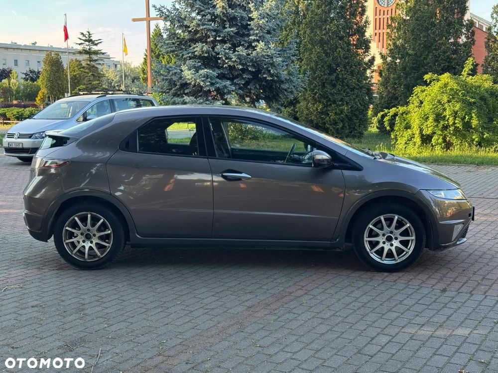 Honda Civic 1.4 Comfort - 9