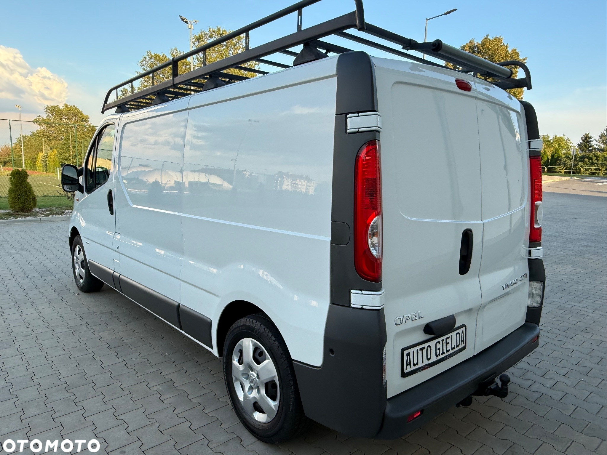 Opel Vivaro - 15