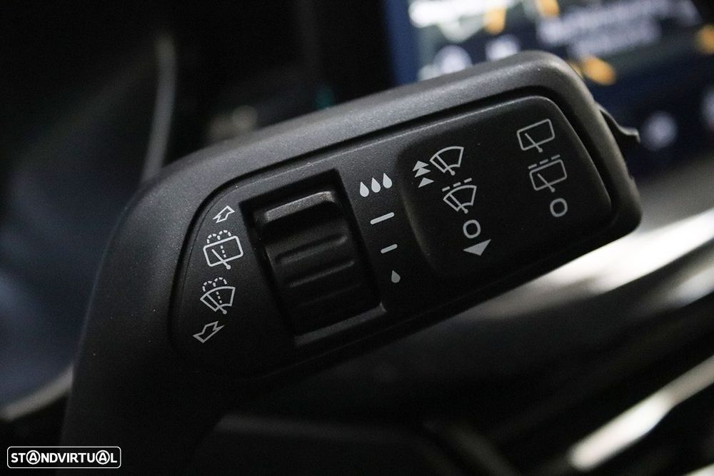 Ford Focus 1.5 TDCi EcoBlue ST-Line - 18