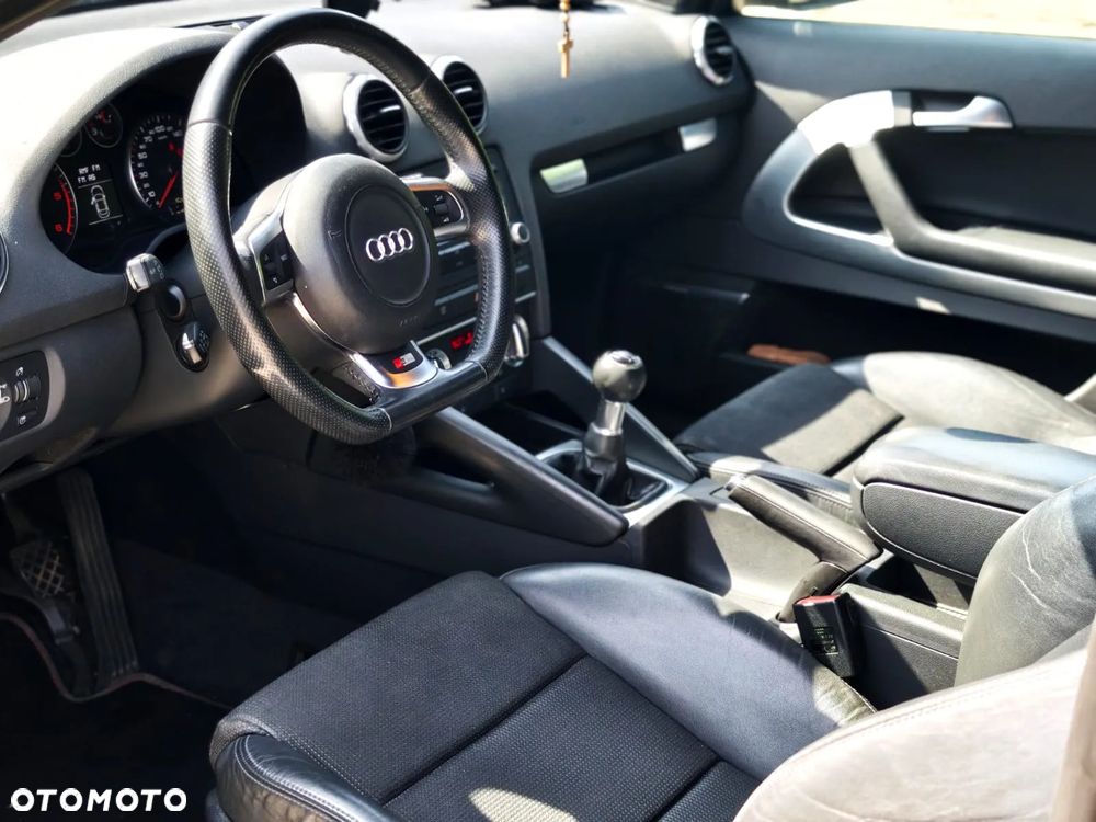 Audi A3 2.0 TDI DPF S line Sportpaket - 14