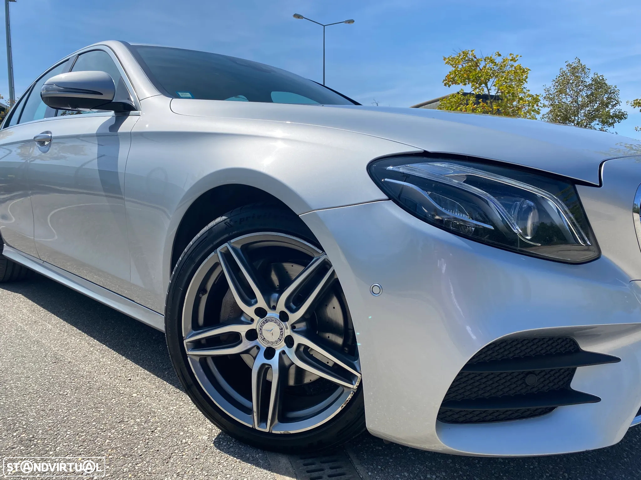 Mercedes-Benz E 220 d AMG Line - 5