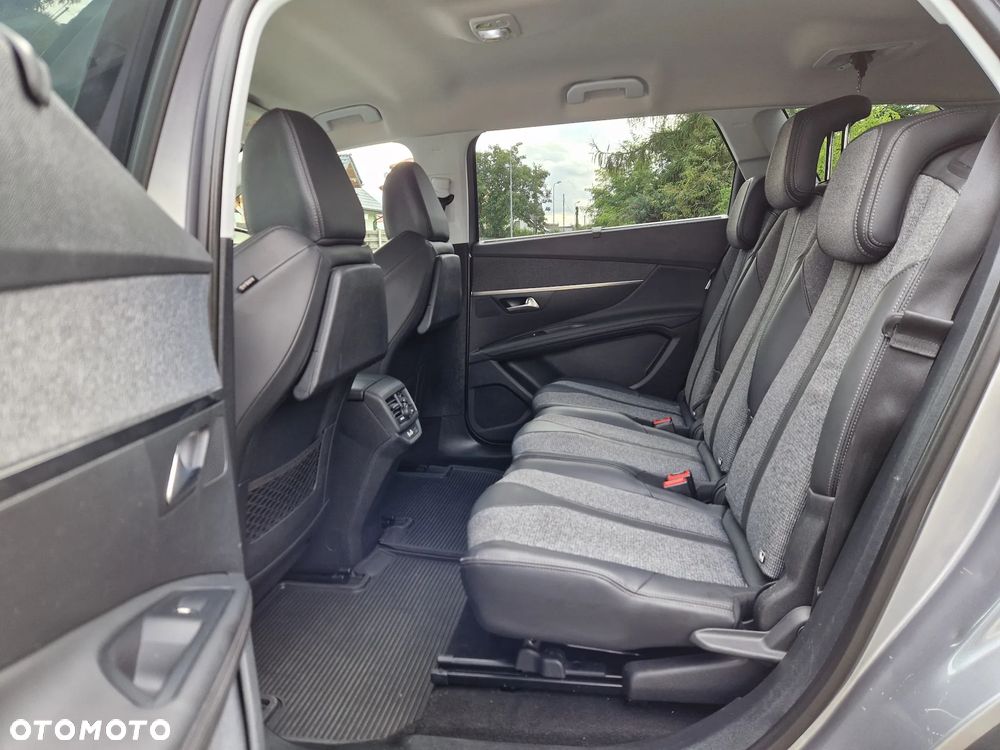 Peugeot 5008 1.6 BlueHDi Allure 7os - 13