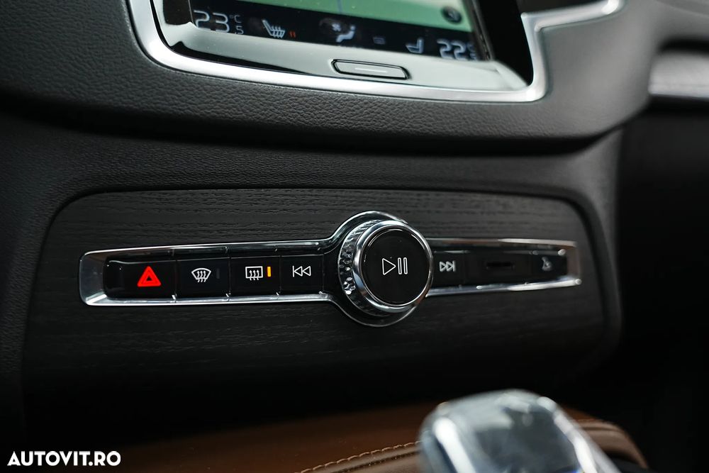Volvo XC 90 B5 MHEV AWD 7 locuri Inscription - 39