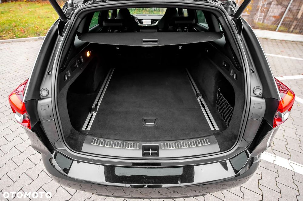 Opel Insignia 2.0 T 4x4 GSi S&S - 35