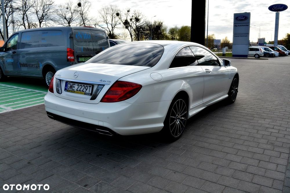 Mercedes-Benz CL 500 4Matic (BlueEFFICIENCY) 7G-TRONIC - 26