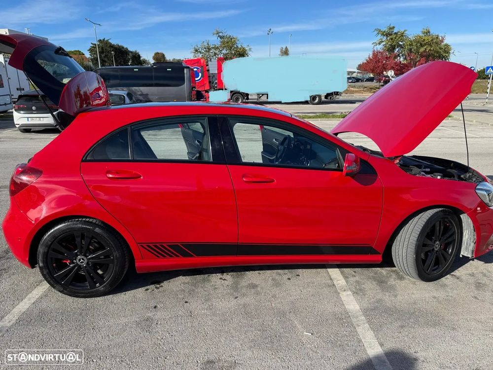 Mercedes-Benz A 180 CDI (BlueEFFICIENCY) Urban - 3