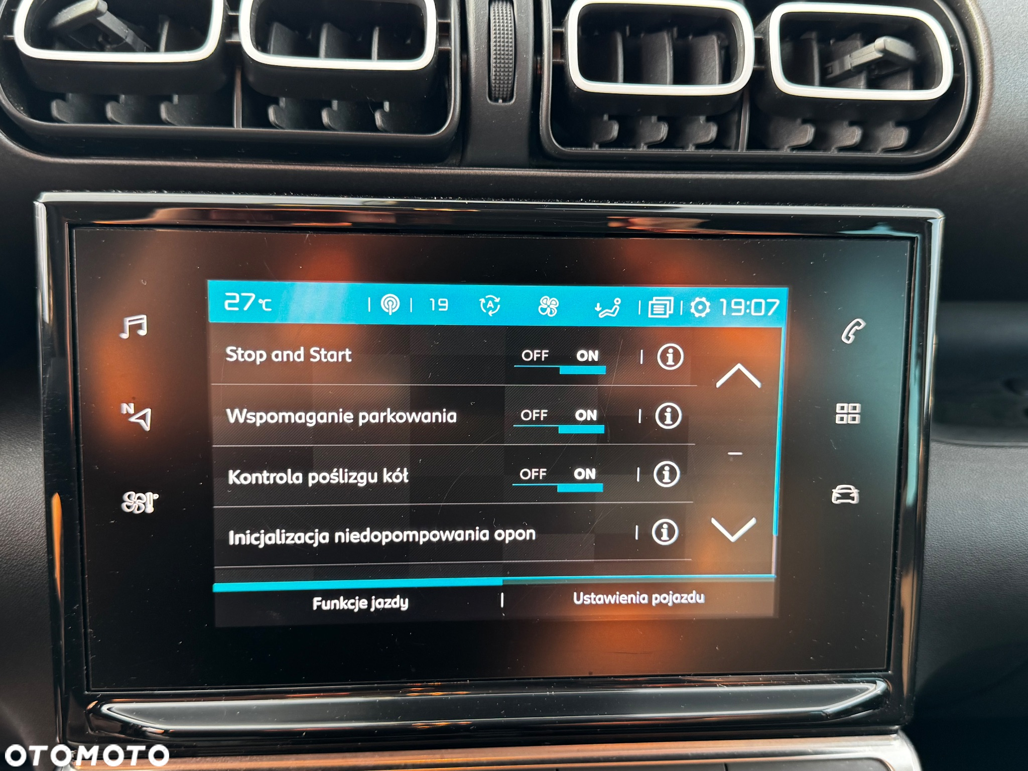Citroën C3 Aircross PureTech 130 Stop & Start EAT6 OPF SHINE - 25