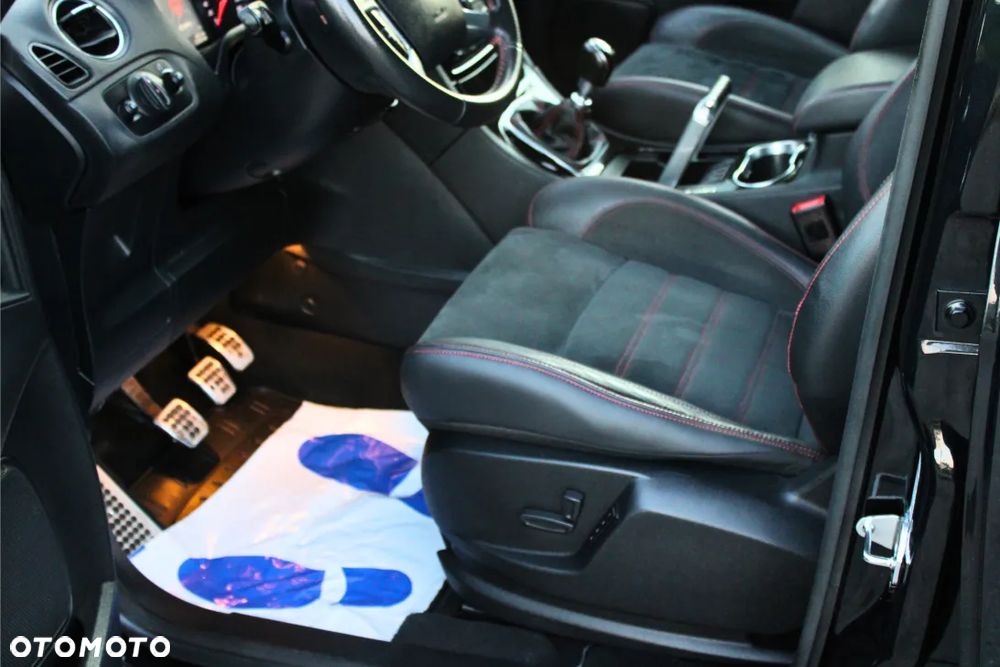 Ford S-Max 2.0 TDCi DPF Titanium - 13
