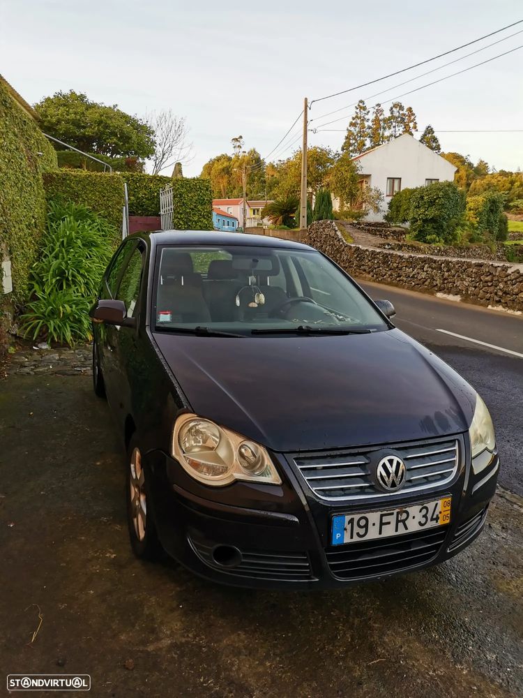 VW Polo 1.2 Confortline - 2