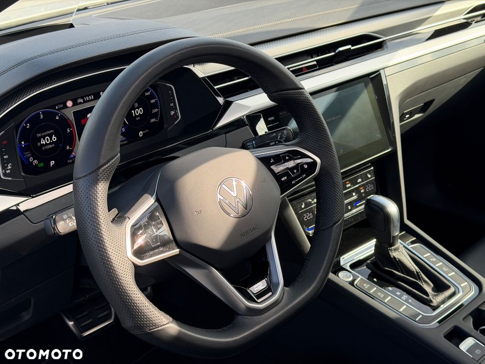 Volkswagen Arteon 2.0 TDI SCR 4Motion DSG R-Line - 19