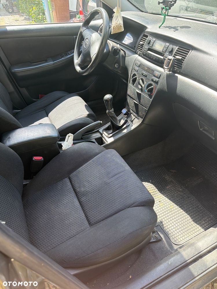 Toyota Corolla 1.4 D-4D Terra Polaris - 6