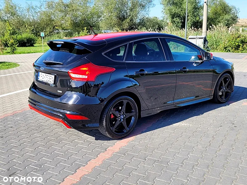 Ford Focus 1.0 EcoBoost ST-Line Style - 9