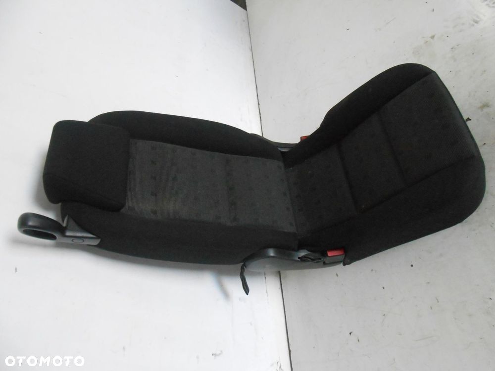 FOTEL ŚRODKOWY TYŁ PEUGEOT 307 # - 2