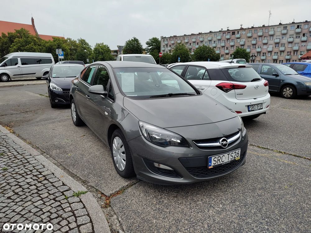 Opel Astra IV 1.6 EU6 - 3