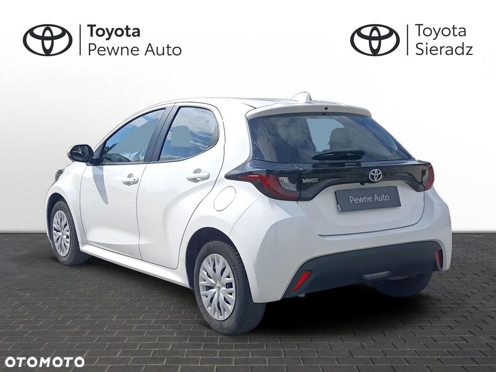 Toyota Yaris - 7