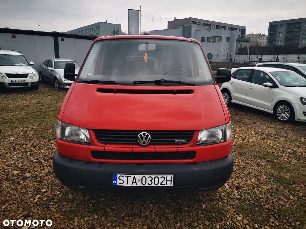 Volkswagen Caravelle Basis / CL - 4