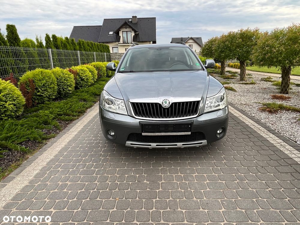 Skoda Octavia 2.0 TDI DPF Scout 4x4 - 6