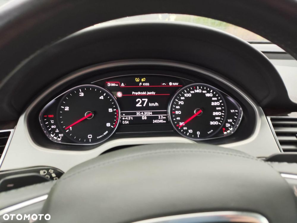 Audi A8 3.0 TDI L Quattro - 8