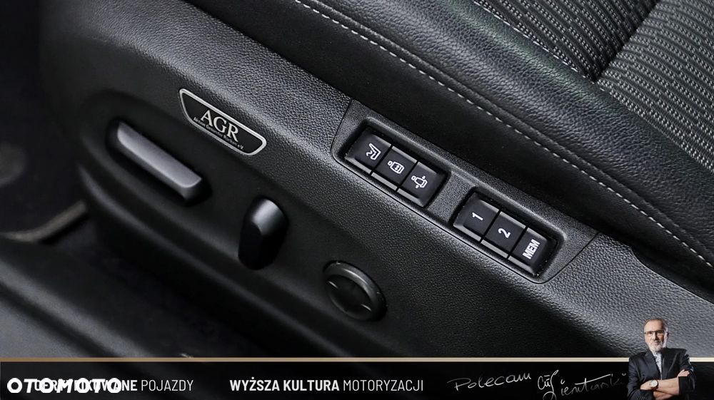 Opel Insignia 2.0 CDTI Elegance S&S - 16