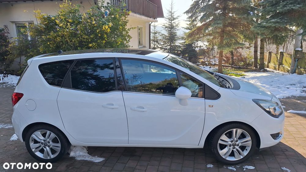 Opel Meriva 1.4 T Cosmo S&S - 5