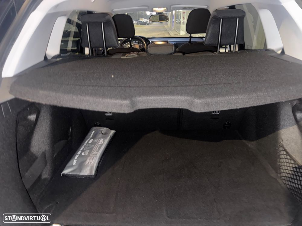 Peugeot 2008 1.2 PureTech Style - 13