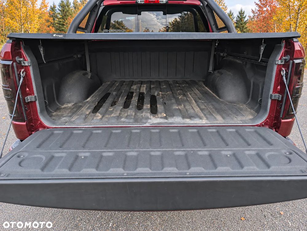 RAM 1500 Crew Cab Shortbed Bighorn - 13