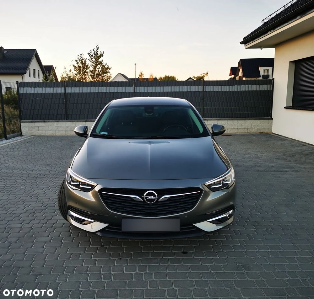 Opel Insignia 2.0 CDTI Executive - 1
