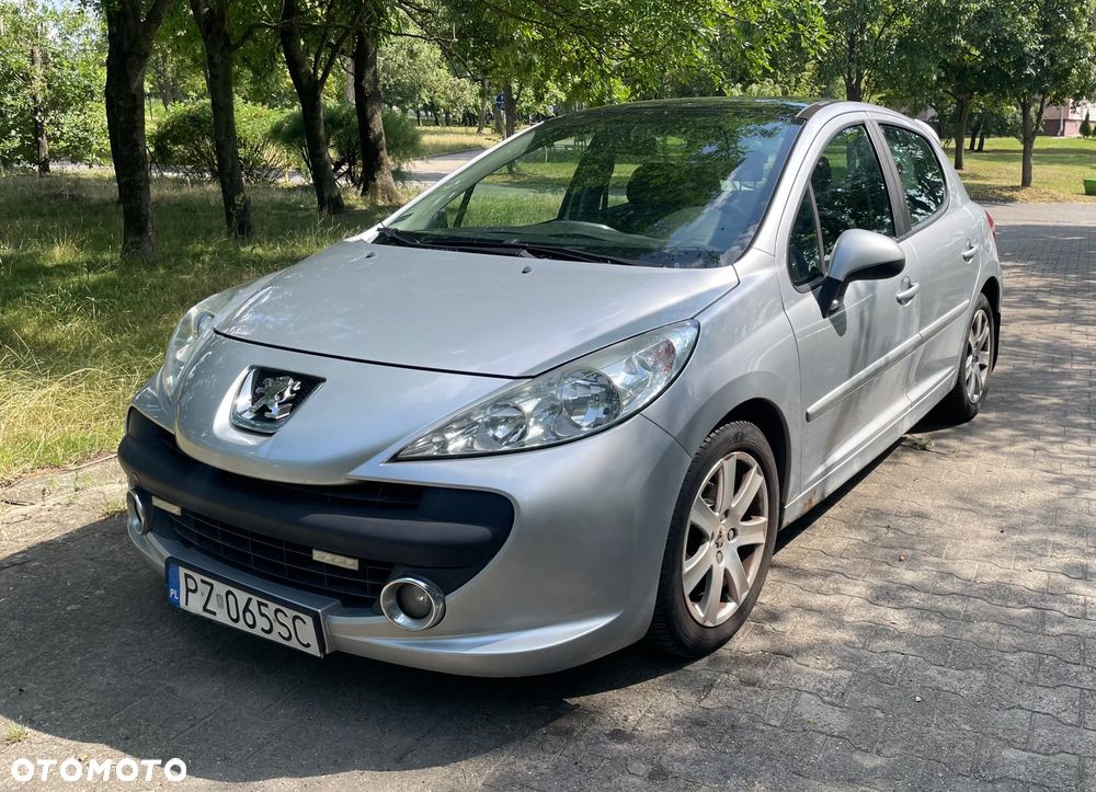 Peugeot 207 110 HDi FAP (Blue Lion) Sport - 1