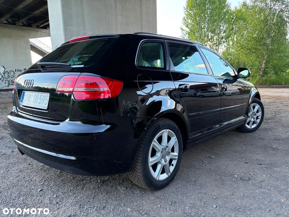 Audi A3 Sportback 1.4 TFSI Ambiente - 16