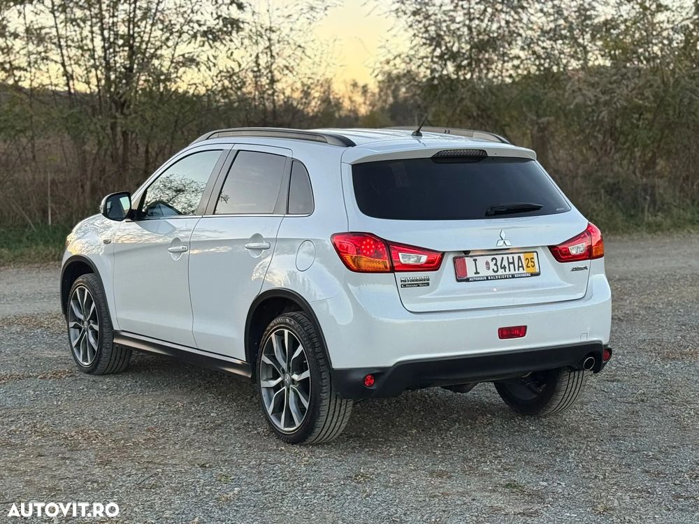 Mitsubishi ASX 1.8 DI-D 4WD Instyle - 16