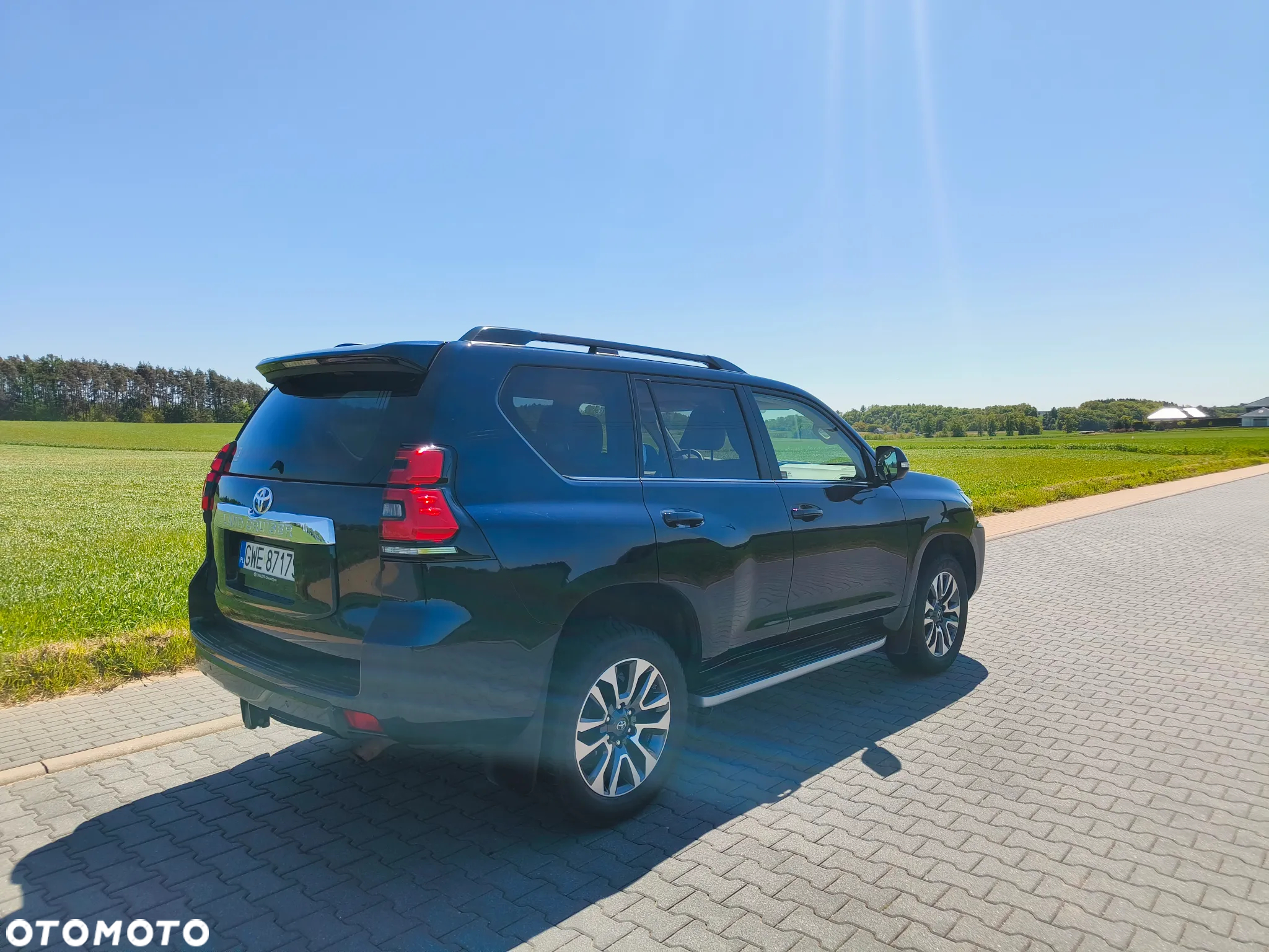 Toyota Land Cruiser LC 2.8 D-4D Invincible - 3