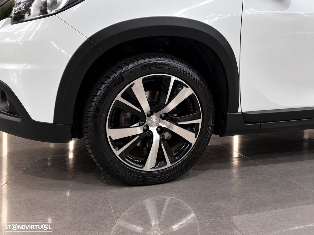 Peugeot 2008 1.2 PureTech GT Line EAT6 - 16