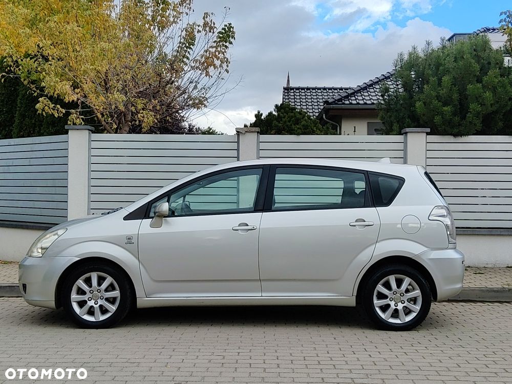 Toyota Corolla Verso - 5
