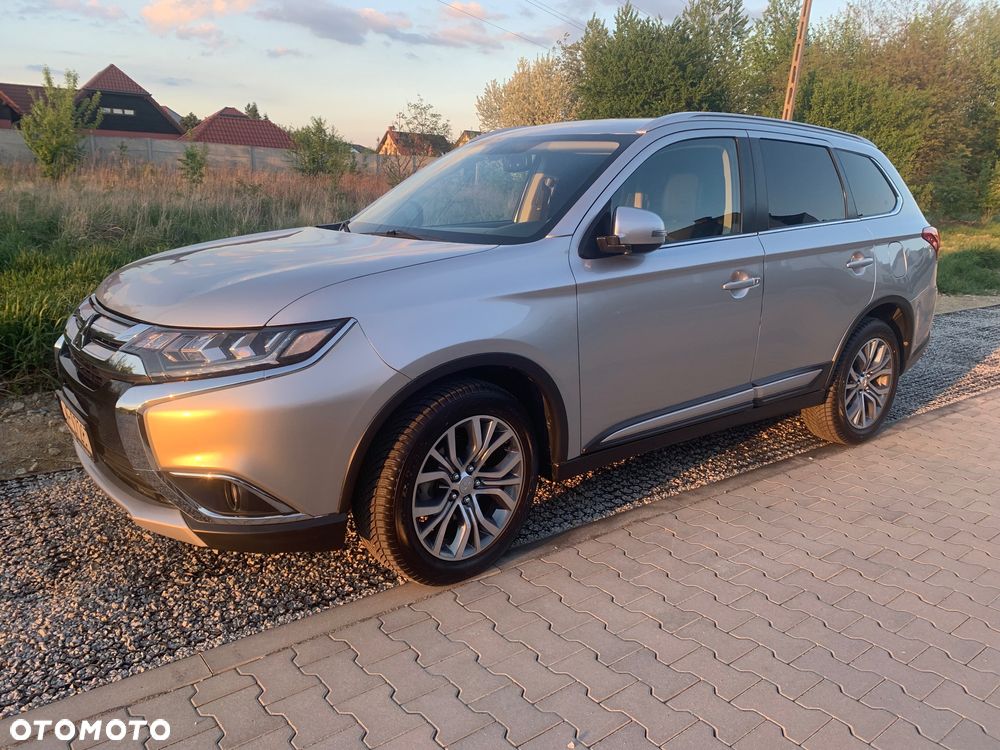 Mitsubishi Outlander - 28
