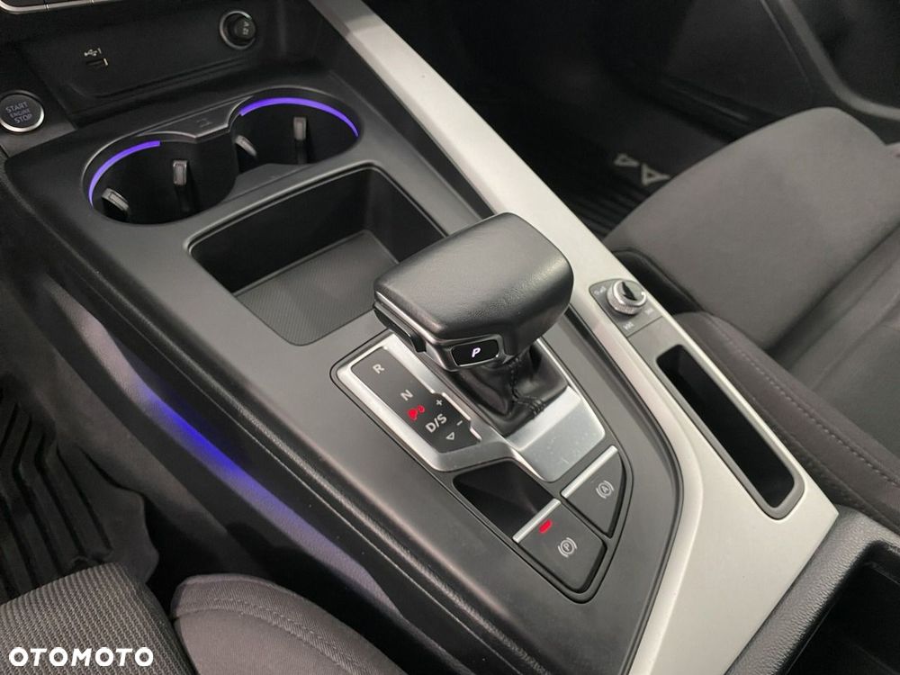Audi A4 Avant - 19
