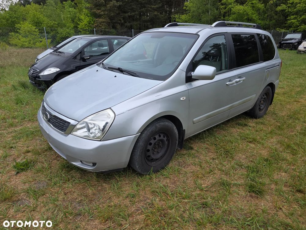 Kia Carnival 2.9 CRDi LX - 7