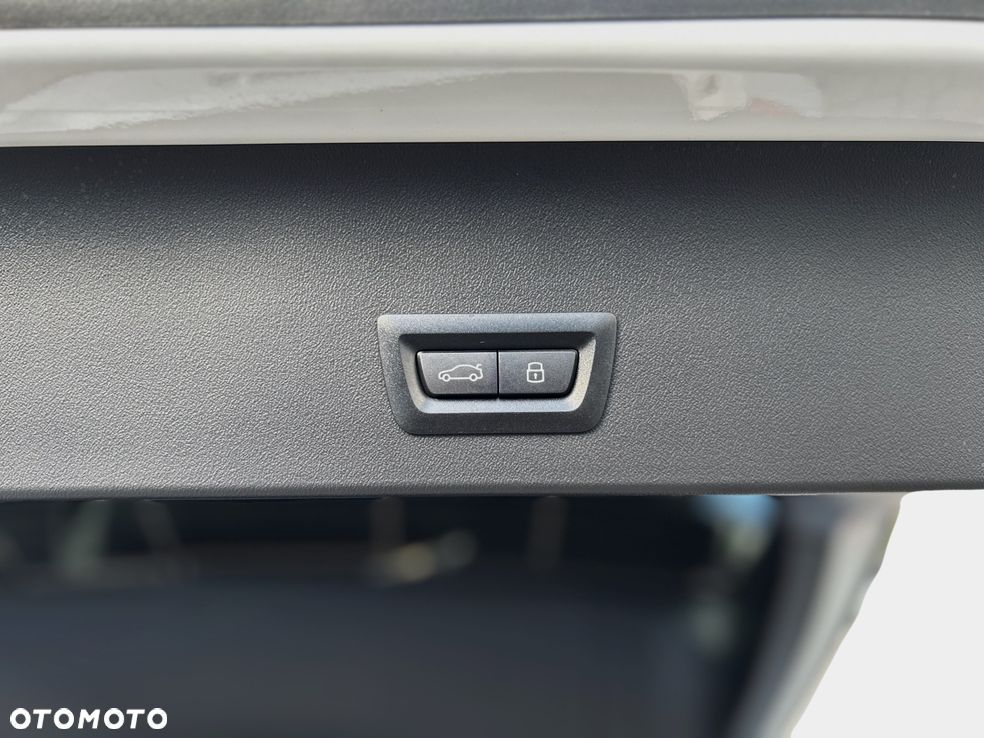 BMW X3 xDrive20d mHEV - 16