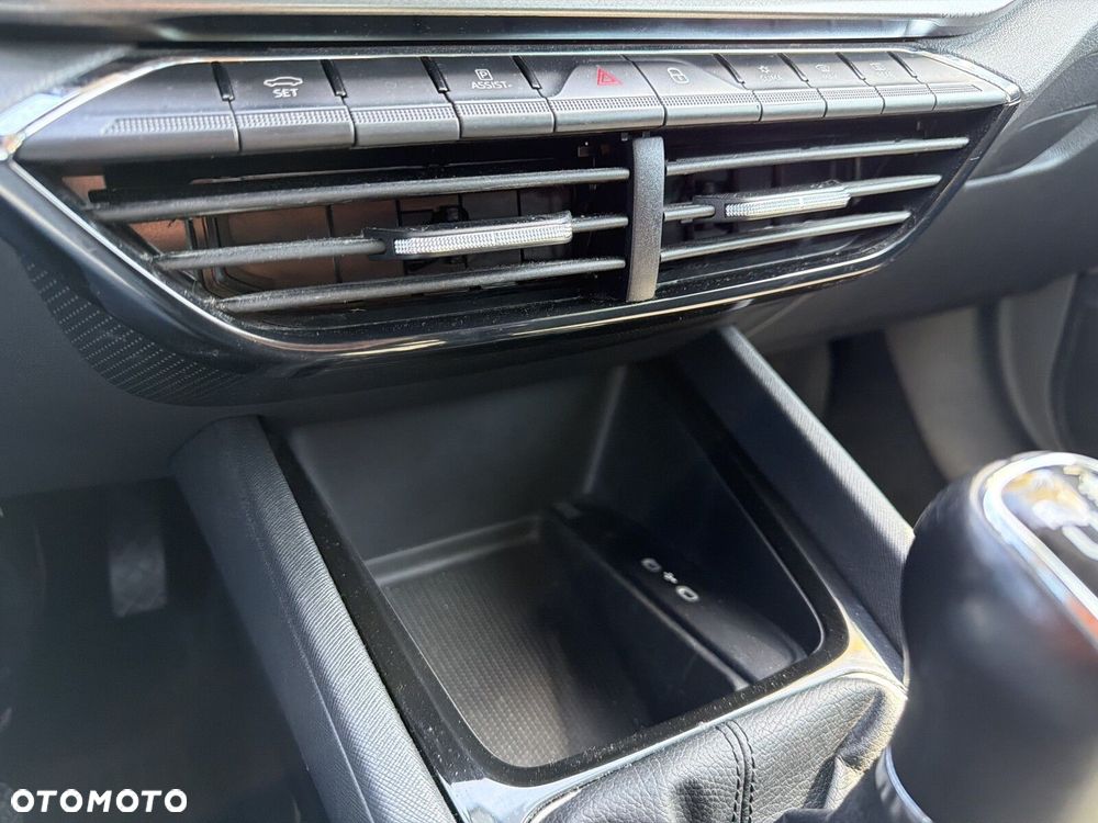 Skoda Octavia 1.5 TSI ACT Ambition - 31