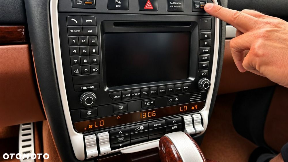Porsche Cayenne Turbo Tiptronic S - 14