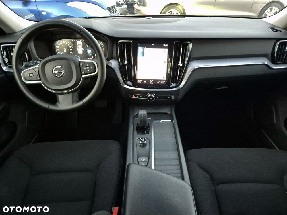 Volvo V60 B4 D Geartronic Momentum Pro - 25