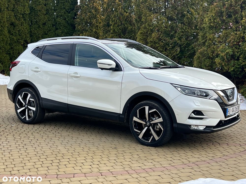 Nissan Qashqai 1.6 DIG-T TEKNA+ - 4