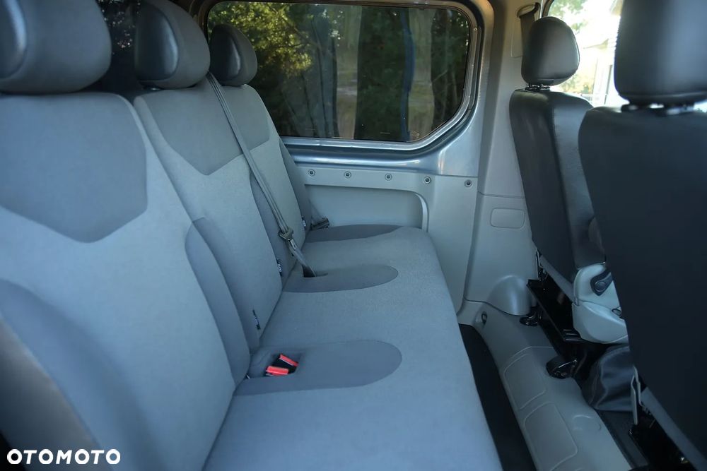 Renault Trafic - 18