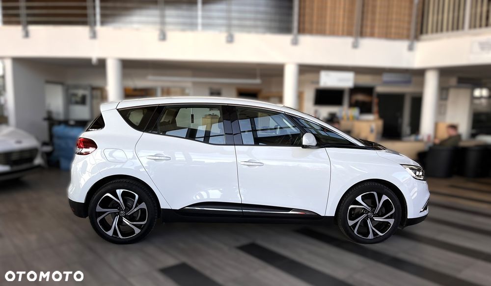 Renault Scenic TCe 140 GPF EDC INTENS - 6