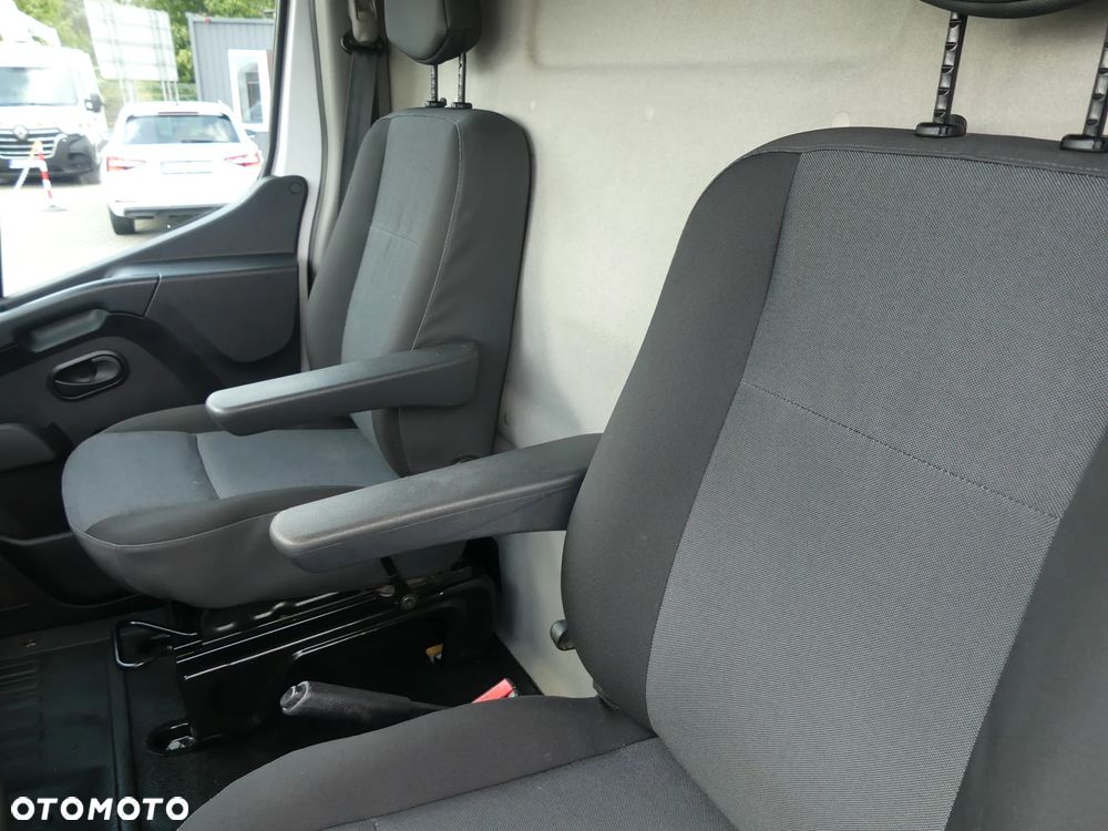Renault MASTER / PODNOŚNIK KOSZOWY / ZWYŻKA 12M / - 24