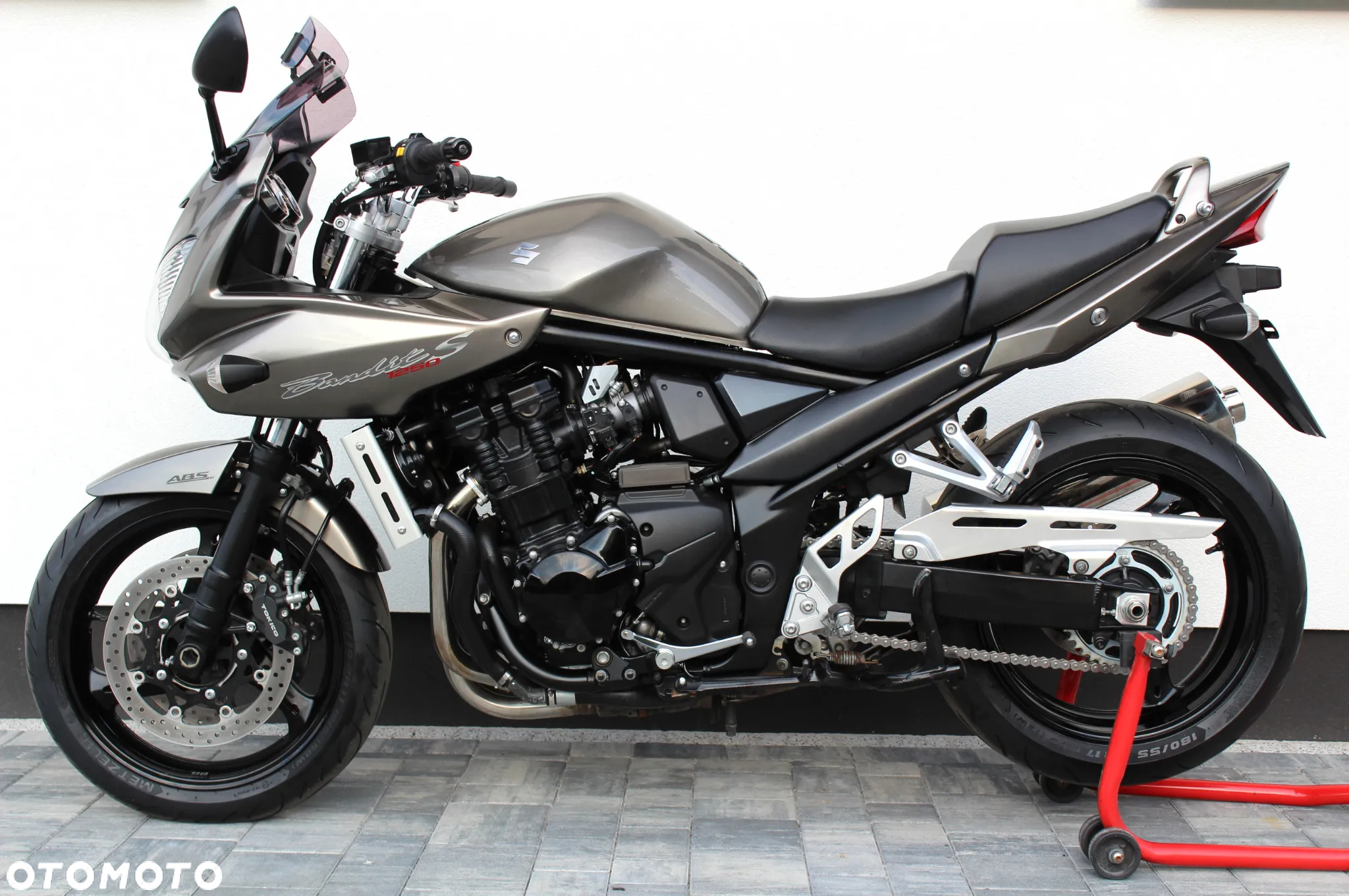 Suzuki Bandit - 3