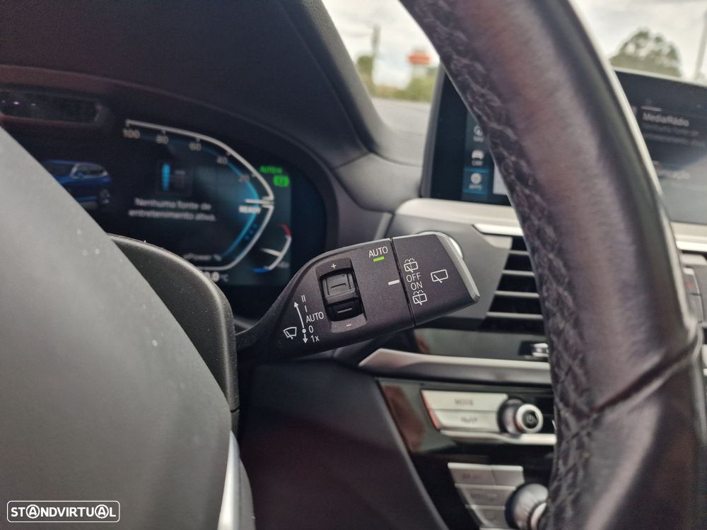 BMW iX3 Inspiring - 26