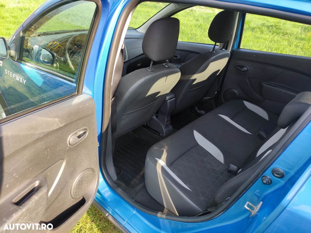 Dacia Sandero Stepway - 9