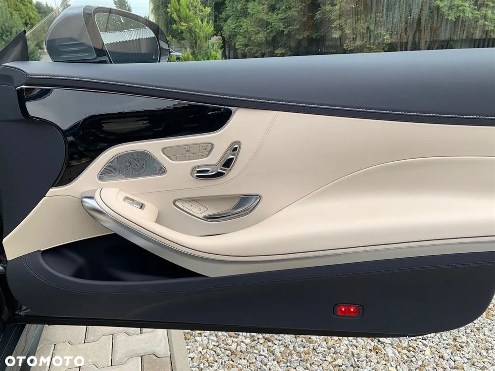 Mercedes-Benz Klasa S 400 Coupe 4-Matic 7G-TRONIC - 26